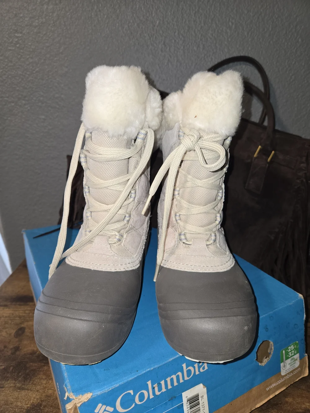 Columbia Cream and Gray Women's Insulated Winter Boots with Faux Fur Cuff